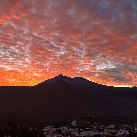 Sunset Haven: Amazing Apartment with Relaxing Ambiance and Scenic Views Costa Adeje  Exterior photo